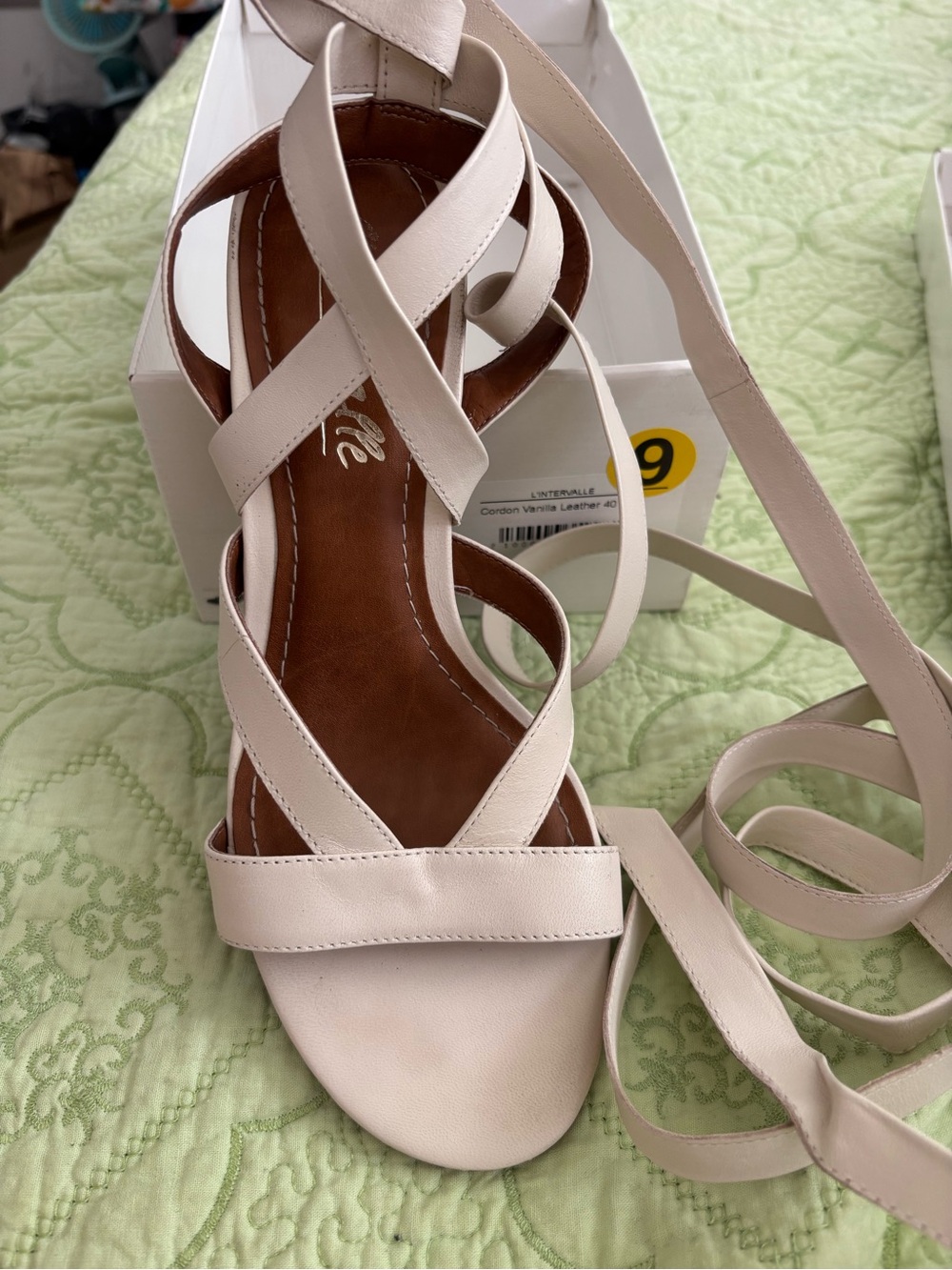 L'INTERVALLE Bone Lace-Up Crisscross Sandal